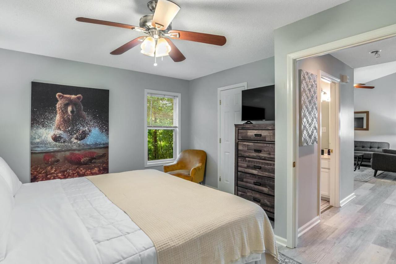 South Asheville Townhome 14 A Hébergement de vacances Arden