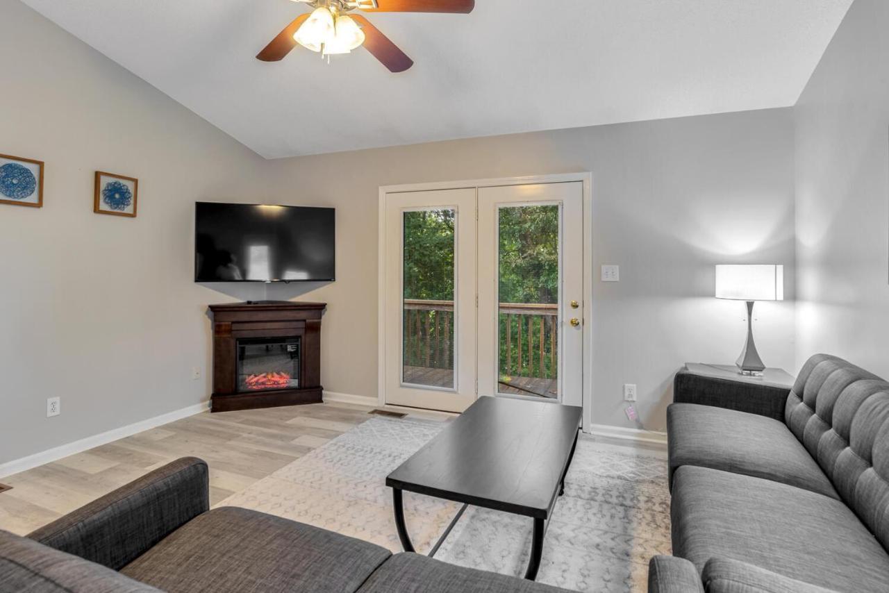 Hébergement de vacances South Asheville Townhome 14 A